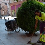 El Ayuntamiento de Guadalajara amplía el contrato de limpieza viaria con 550.000 € anuales más para incorporar 7 nuevos operarios y un segundo furgón hidrolimpiador: ‘El actual contrato se firmó con 83.000 habitantes y ya somos 94.000’