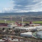 Trasladan en una UVI a un hombre tras sufrir una caída mientras se encontraba trabajando en una empresa del polígono industrial de Azuqueca en la mañana de este domingo