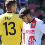 Tercera derrota consecutiva del Dépor Guada, esta vez muy dolorosa frente al Ursaria por 3-2 porque, tras ir perdiendo 2-0, los morados llegaron a empatar y, cuando más atacaban para conseguir el triunfo, encajaron el tercero a 2 minutos del final