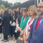 Los jueces y fiscales de Guadalajara también se concentran contra los ataques del Gobierno de Pedro Sánchez a la independencia judicial ‘imprescindible para la buena salud democrática del país’: «El descrédito de la Justicia facilita el abuso del Poder contra los ciudadanos»