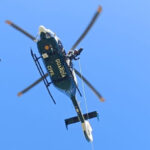 Dos heridos tras caer su parapente en una zona de muy difícil acceso en la Muela de Alarilla: tuvieron que intervenir los bomberos de Azuqueca y un helicóptero de rescate de la Guardia Civil