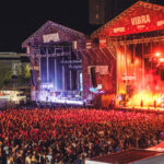 El Festival Gigante completa y distribuye el cartel de actuaciones musicales de su 12º edición que se celebrará en Guadalajara los días 27, 29 y 29 de agosto: La Cabra Mecánica, Comandantte Twin, Chimo Bayo, La M.O.D.A., Superframe…