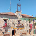 La subdelegación del Gobierno de Guadalajara requiere al alcalde socialista de Gualda a que coloque la bandera de España en el Ayuntamiento tal como obliga la ley y él no hace