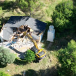 La Comunidad de Madrid ordena el derribo de las viviendas construidas de forma ilegal en suelo protegido agrícola de la Vega del Tajuña