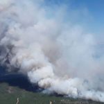 Un incendio forestal en la Sierra Norte de Guadalajara provoca el desalojo de La Mierla y del embalse de Beleña: se ha activado el nivel 2, se ha pedido ayuda a la UME, se ha enviado Es-Alert y se ha confinado a la población de Muriel